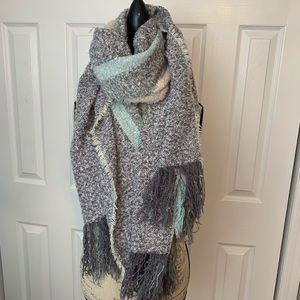 Oversized wool scarf